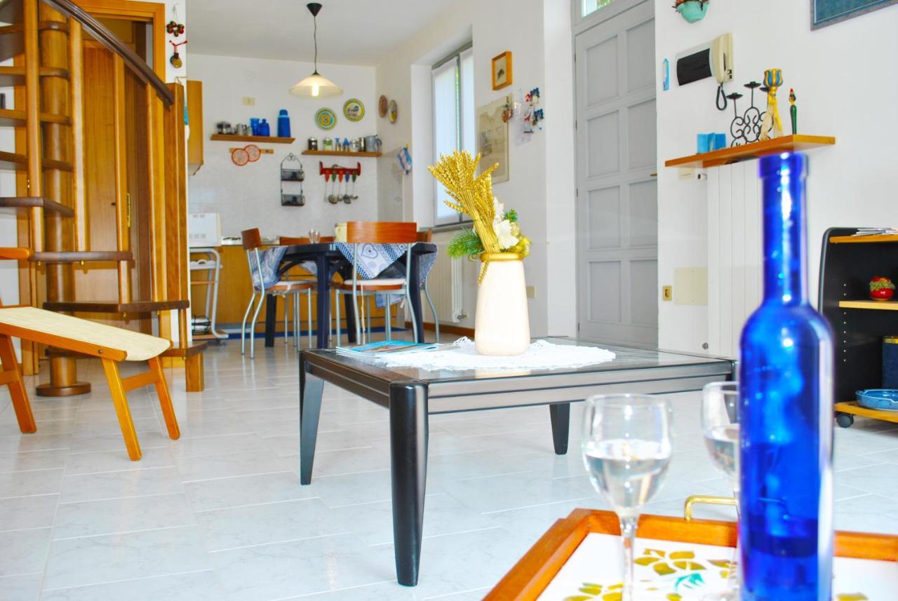 Appartamento Loft With Big Terrace Lake View Sala Comacina Esterno foto