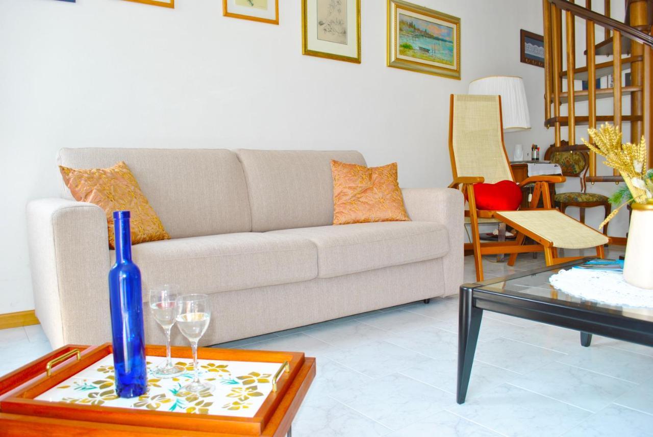 Appartamento Loft With Big Terrace Lake View Sala Comacina Esterno foto