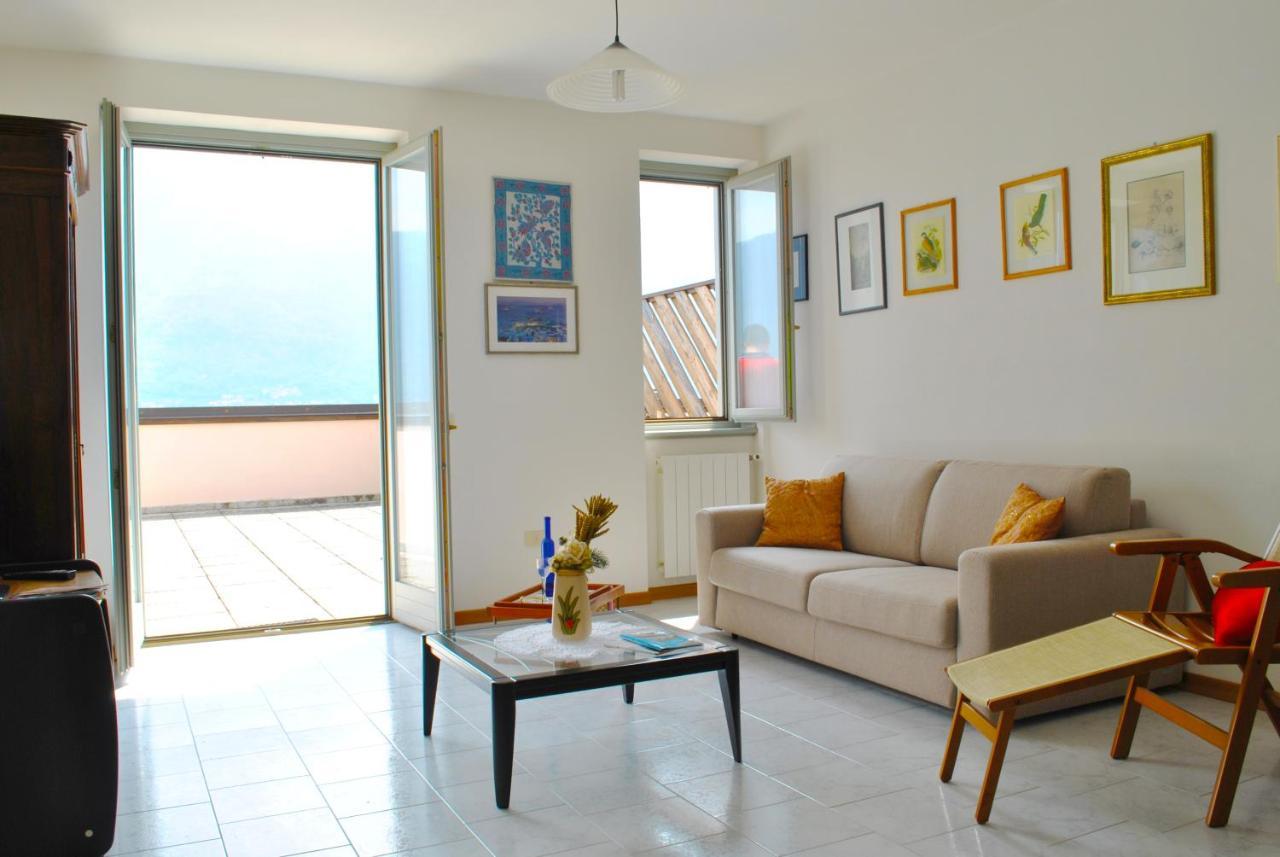 Appartamento Loft With Big Terrace Lake View Sala Comacina Esterno foto