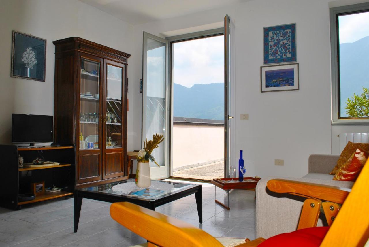 Appartamento Loft With Big Terrace Lake View Sala Comacina Esterno foto