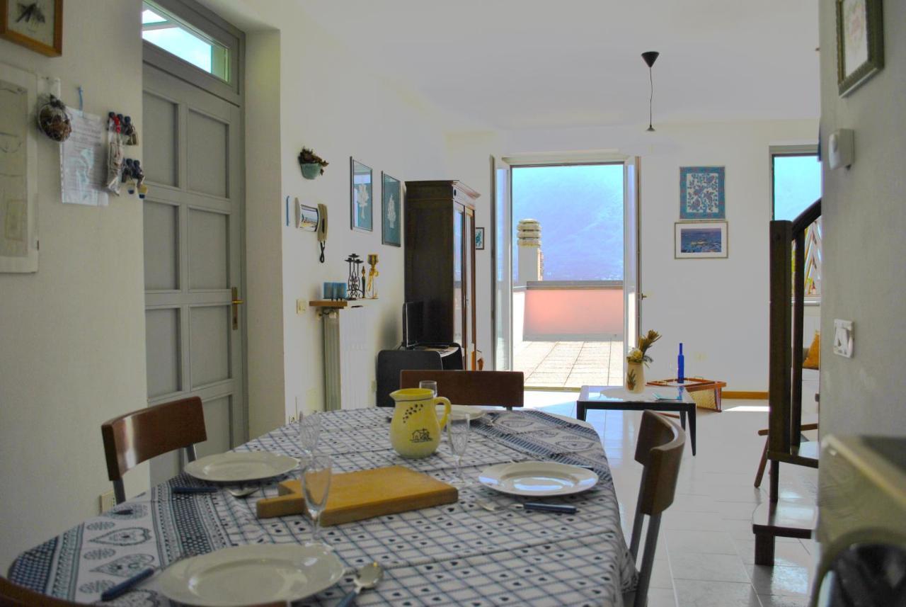 Appartamento Loft With Big Terrace Lake View Sala Comacina Esterno foto